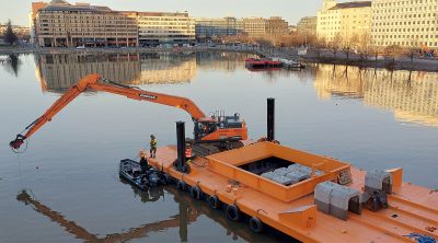 ruoppauslautta SIltasaarensalmessa