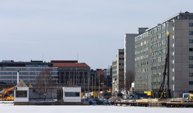 saunarakennus Merihaan edustalla